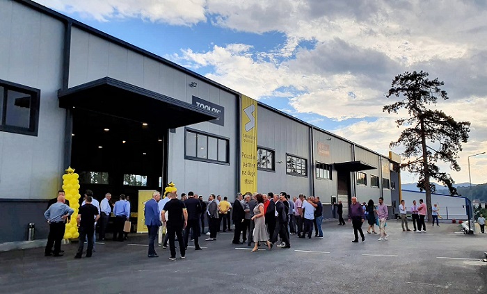 Firma iz Tešnja otvorila novi pogon - Biznis Info