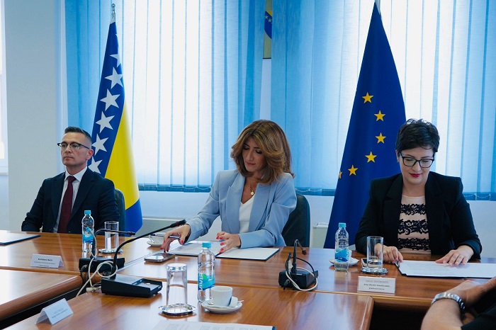 6,3 miliona KM za lokalne i regionalne ceste u Tuzlanskom, Zeničko-dobojskom i Posavskom kantonu