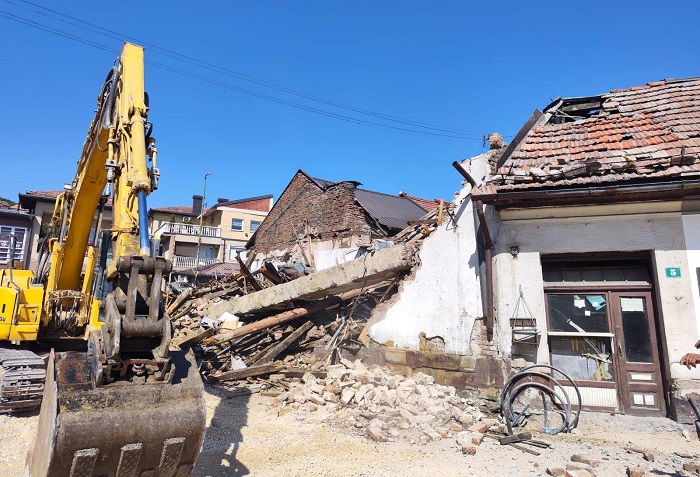 Ruše se objekti u Visokom, centar dobija novi izgled