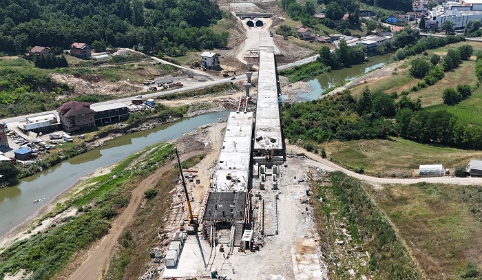 Šta se dešava s Koridorom 5C: Nema novih dionica, radovi zapeli, cijene rastu!