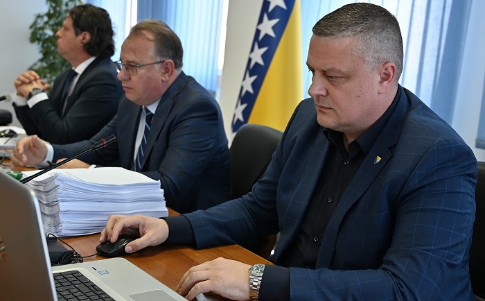 Vlada FBiH: 2.805 korisnika u niskoakumulativnim djelatnostima obuhvaćeno finansijskom pomoći za april ove godine
