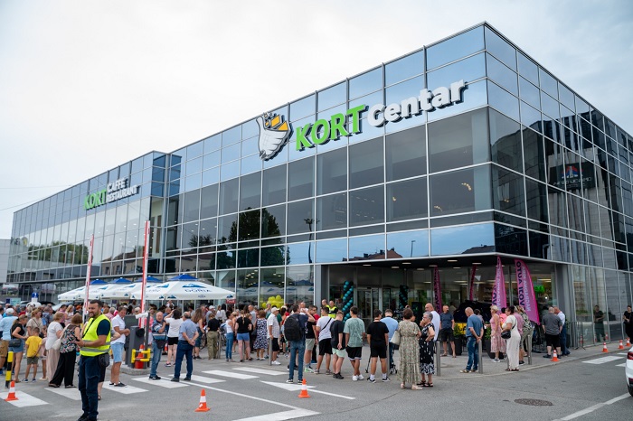Od Mercatora do Korta: Domaći kapital potiskuje strane lance