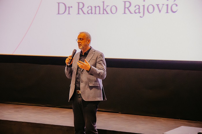 Porodični dan u BCC Tuzla: Predavanje dr. Ranka Rajovića privuklo skoro 300 posjetilaca