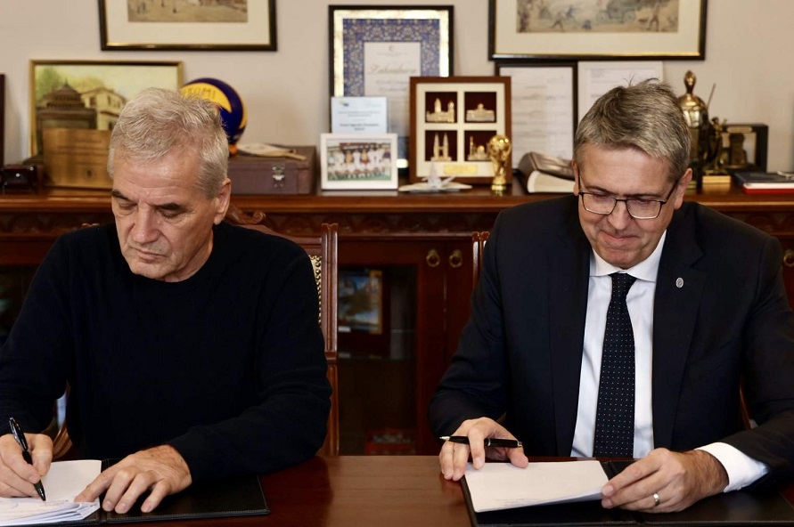 Potpisan ugovor za izgradnju pješačkog mosta u Hrasnom