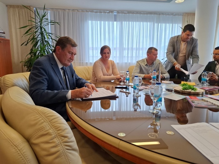 Potpisani ugovori o podsticajima za mala i srednja preduzeća